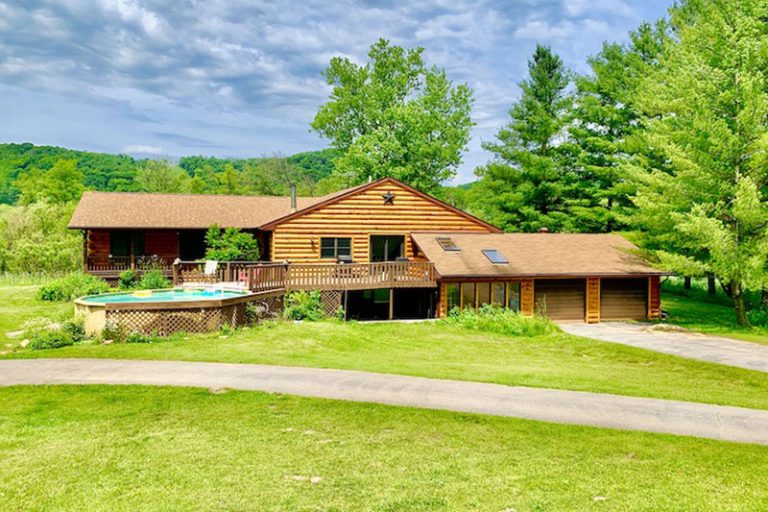 Chesnut hill iowa cabin rentals